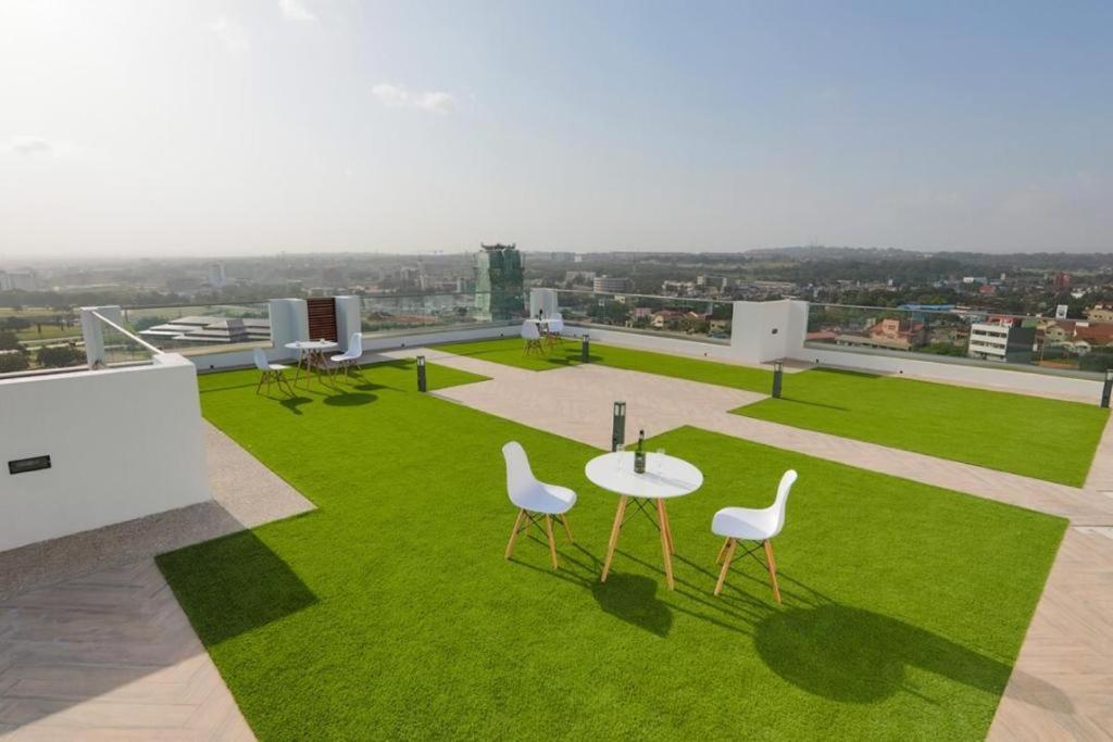 The Gallery Luxury Suites Cpg East Legon Dış mekan fotoğraf