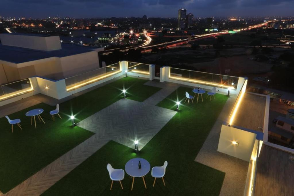 The Gallery Luxury Suites Cpg East Legon Dış mekan fotoğraf