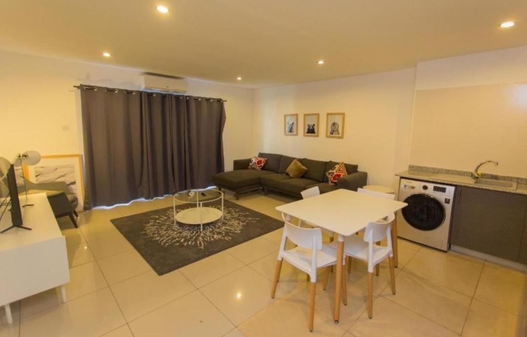 The Gallery Luxury Suites Cpg East Legon Dış mekan fotoğraf